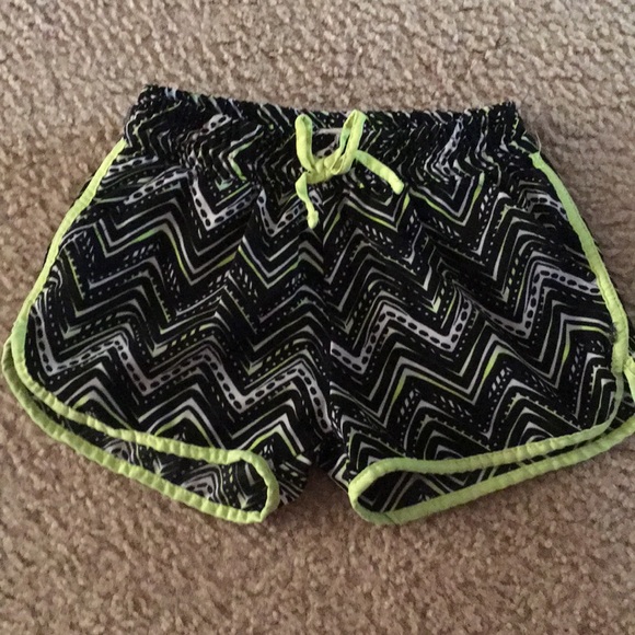 Running shorts - Picture 1 of 2
